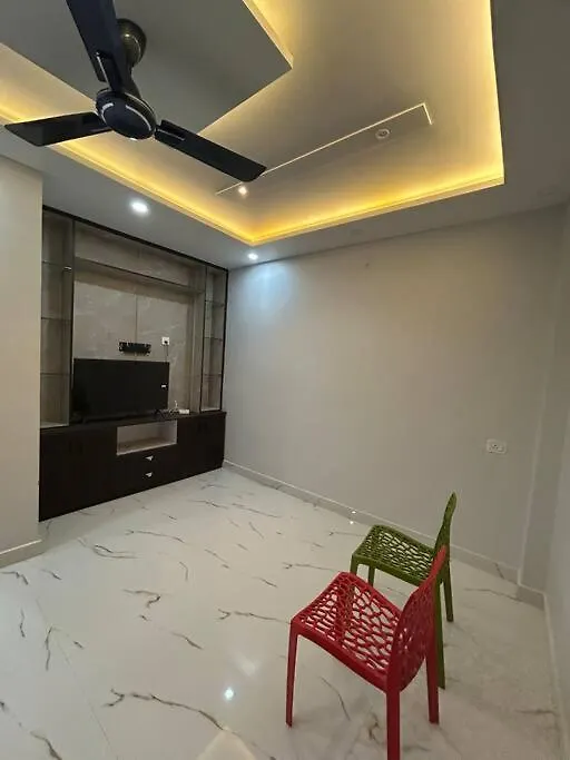 The Forest Escape Varanasi Apartment